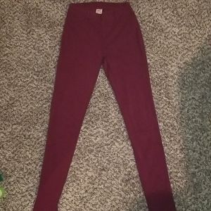 Maroon leggings